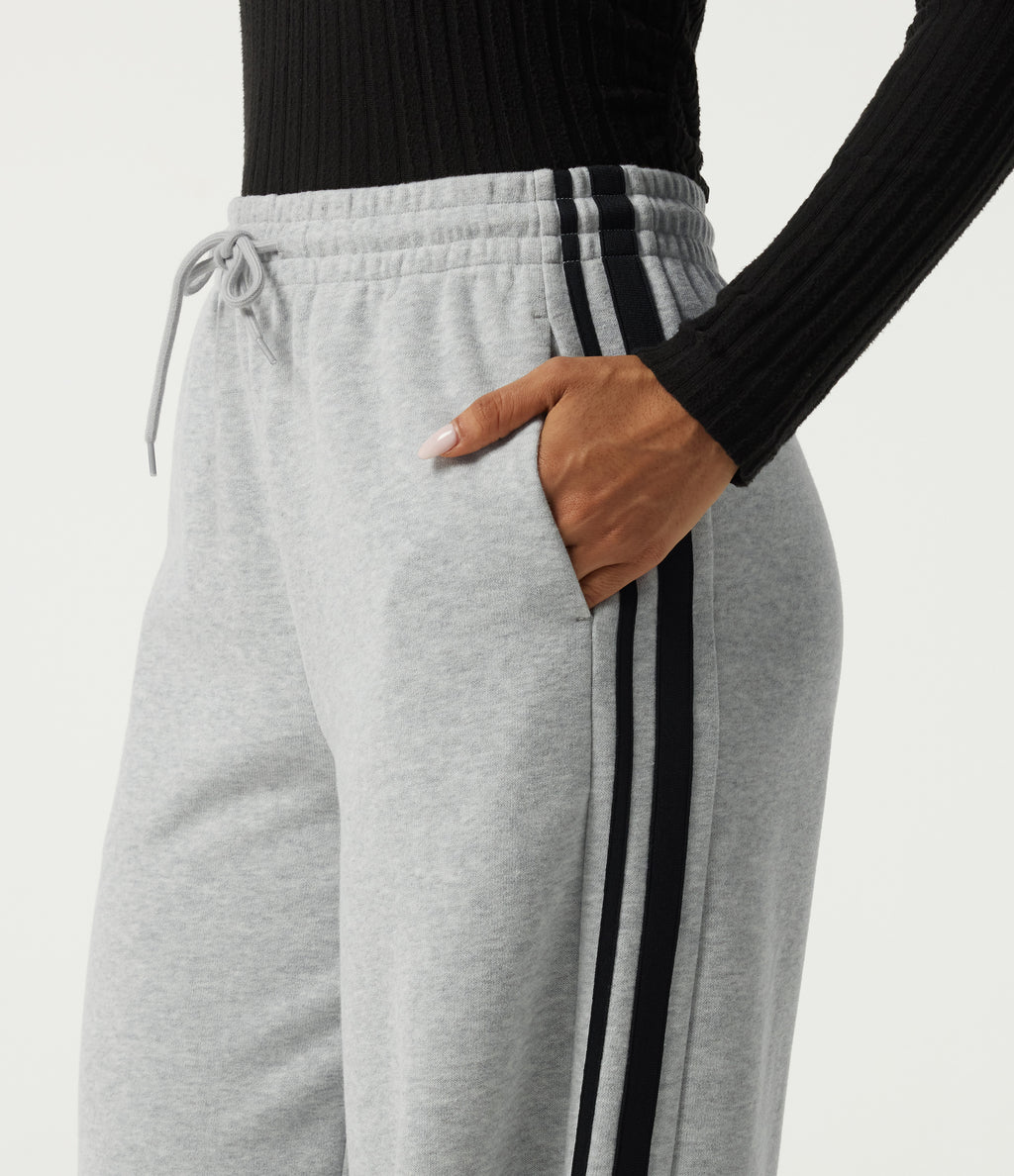 High Waisted Drawstring Wide Leg Side Stripe Fleece Cotton Casual Sweatpants with Pockets — Quiet Mist — view 4
