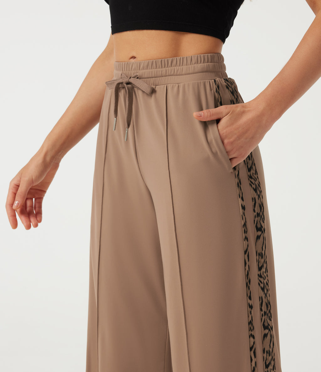 Mid Rise Drawstring Wide Leg Pintuck Leopard Print Side Stripe Casual Trousers with Pockets — Woodsmoke — view 4