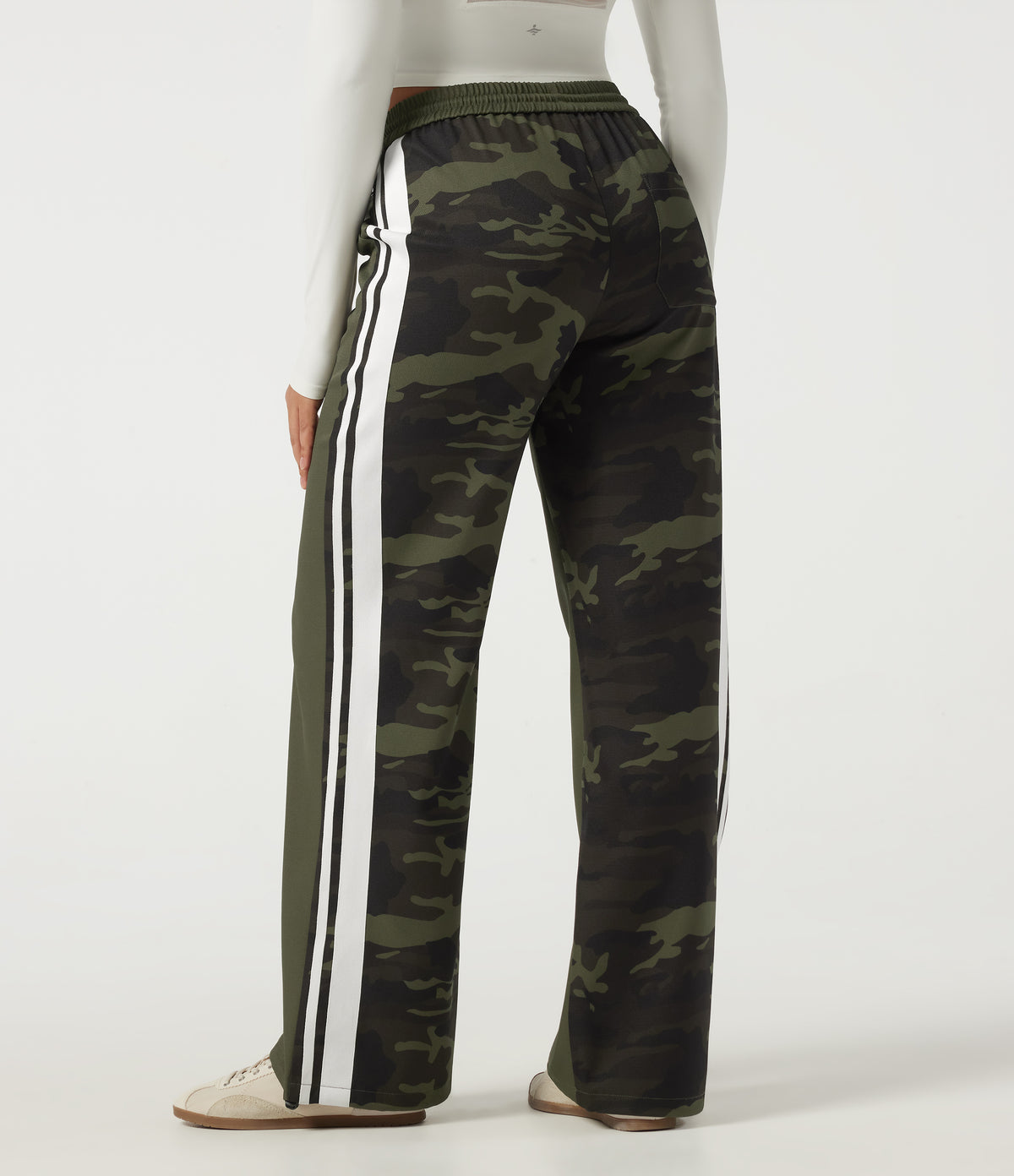 Mid Rise Drawstring Color Block Stripes Wide Leg Camo Casual Trousers with Pockets — Rain Forest Camo — view 2