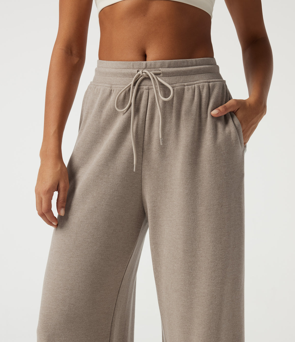 Mid Rise Drawstring Wide Leg Workout Trousers with Pockets — Oatstone Beige — view 5
