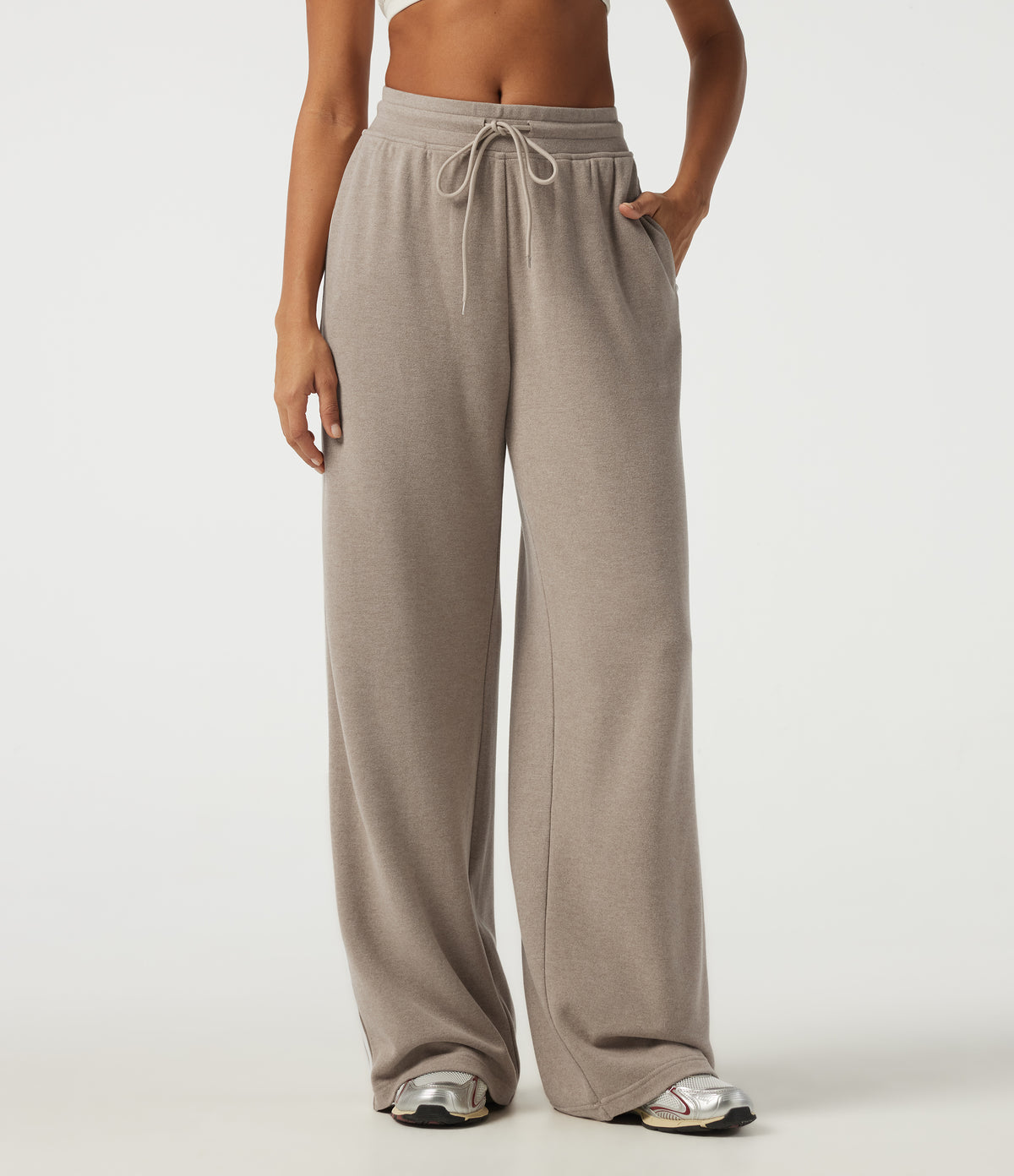 Mid Rise Drawstring Wide Leg Workout Trousers with Pockets — Oatstone Beige — view 3