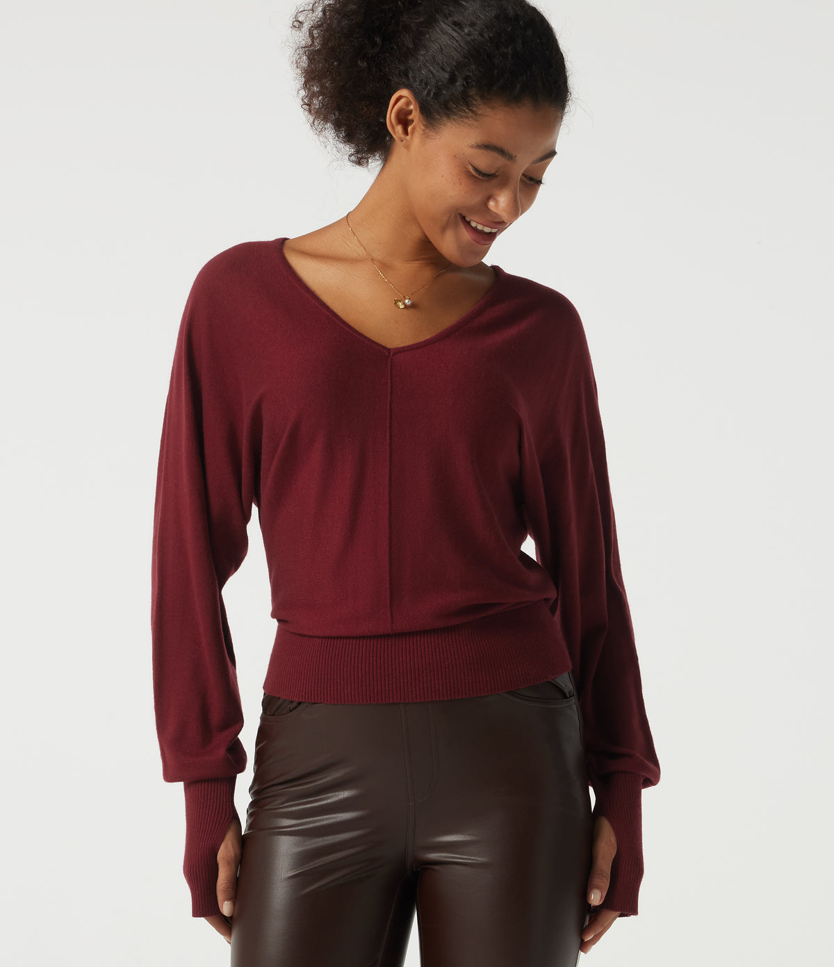 V Neck Batwing Long Sleeve Casual Jumper with Thumbholes — Wine Red — view 4