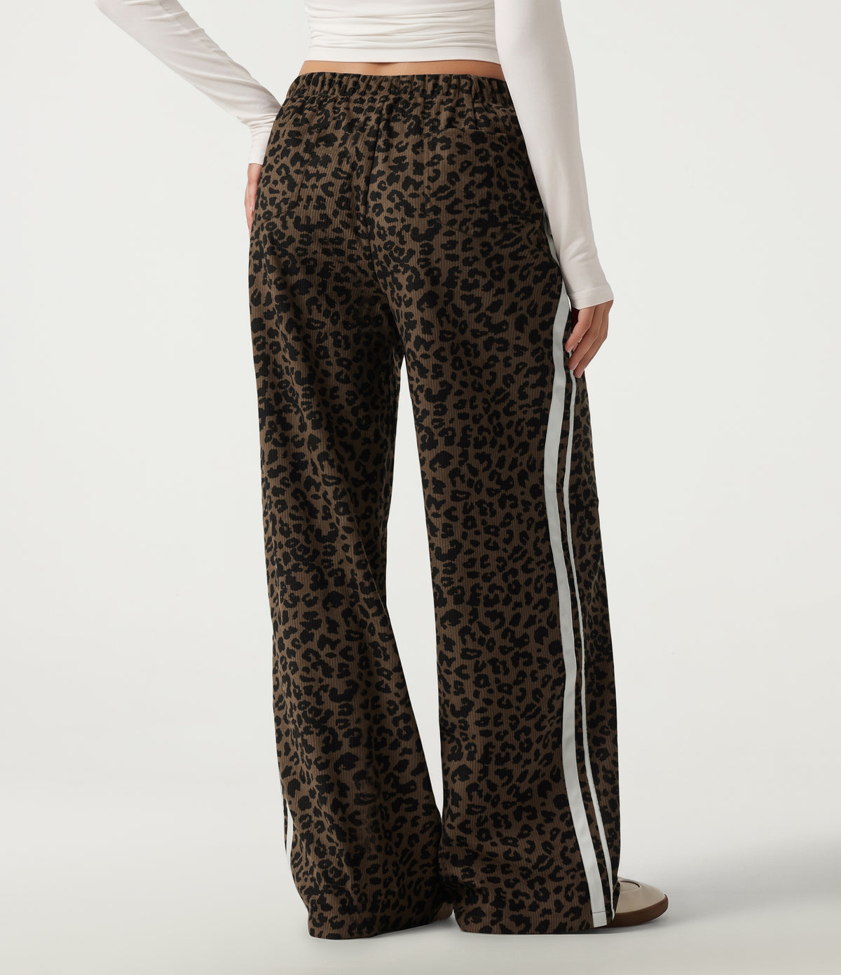 High Waisted Leopard Print Wide Leg Drawstring Side Stripe Casual Trousers with Pockets — Wildmark — view 2