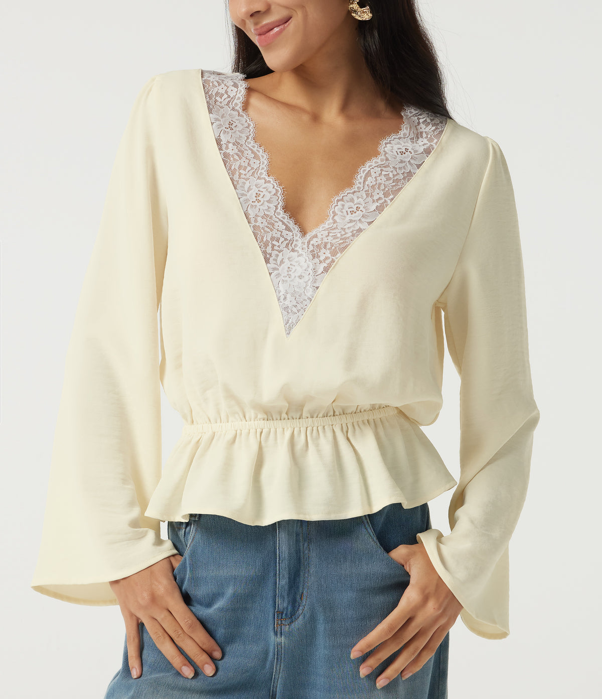 V Neck Long Sleeve Contrast Lace Linen-Feel Resort Top — Whisper White — view 5