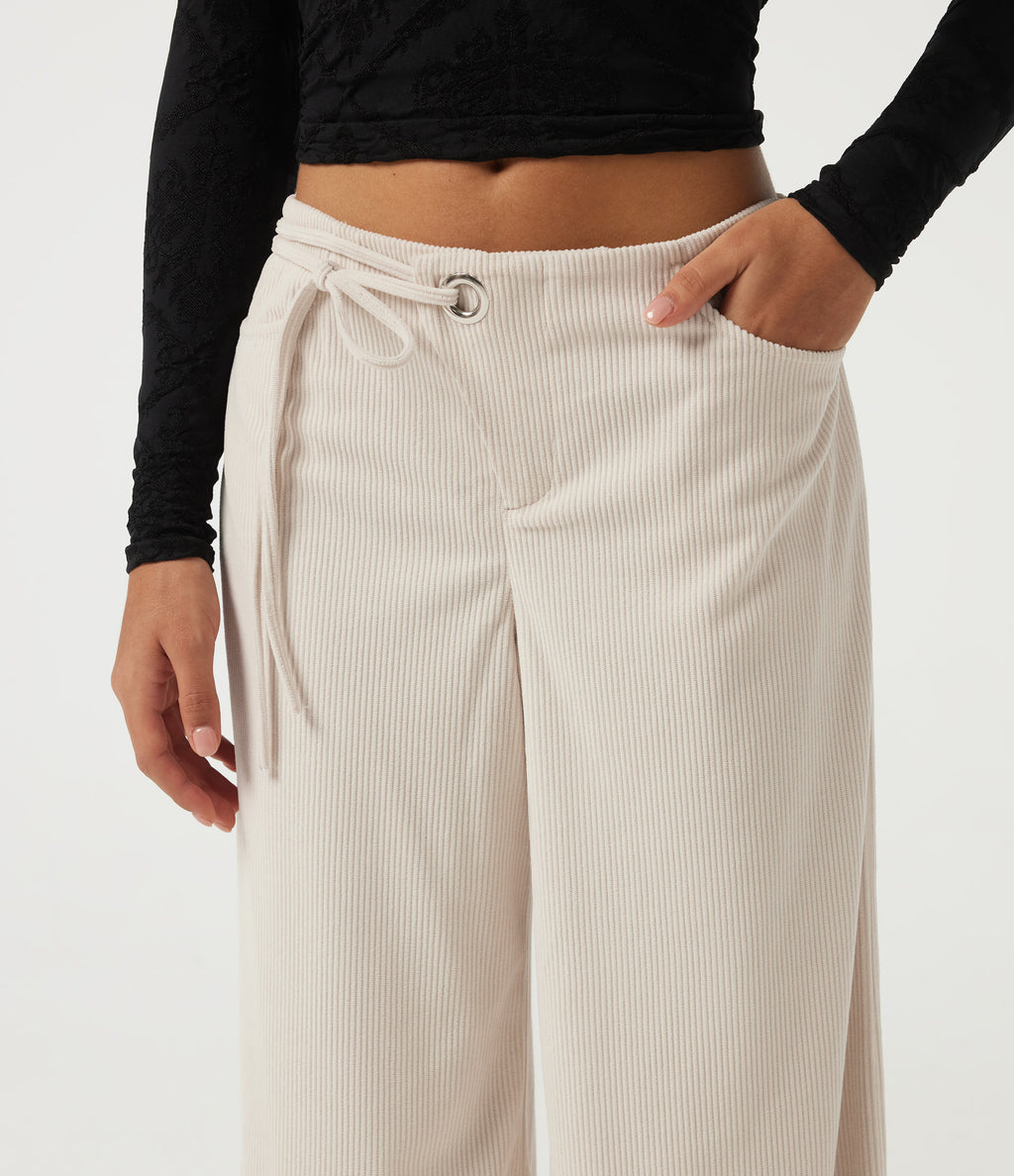 Low Rise Wide Leg Lace Up Corduroy Casual Trousers with Pockets — White — view 4