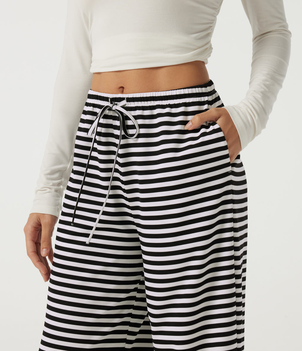 Mid Rise Drawstring Baggy Stripe Waffle Lounge Trousers with Pockets — Black White Horizontal Stripe — view 4