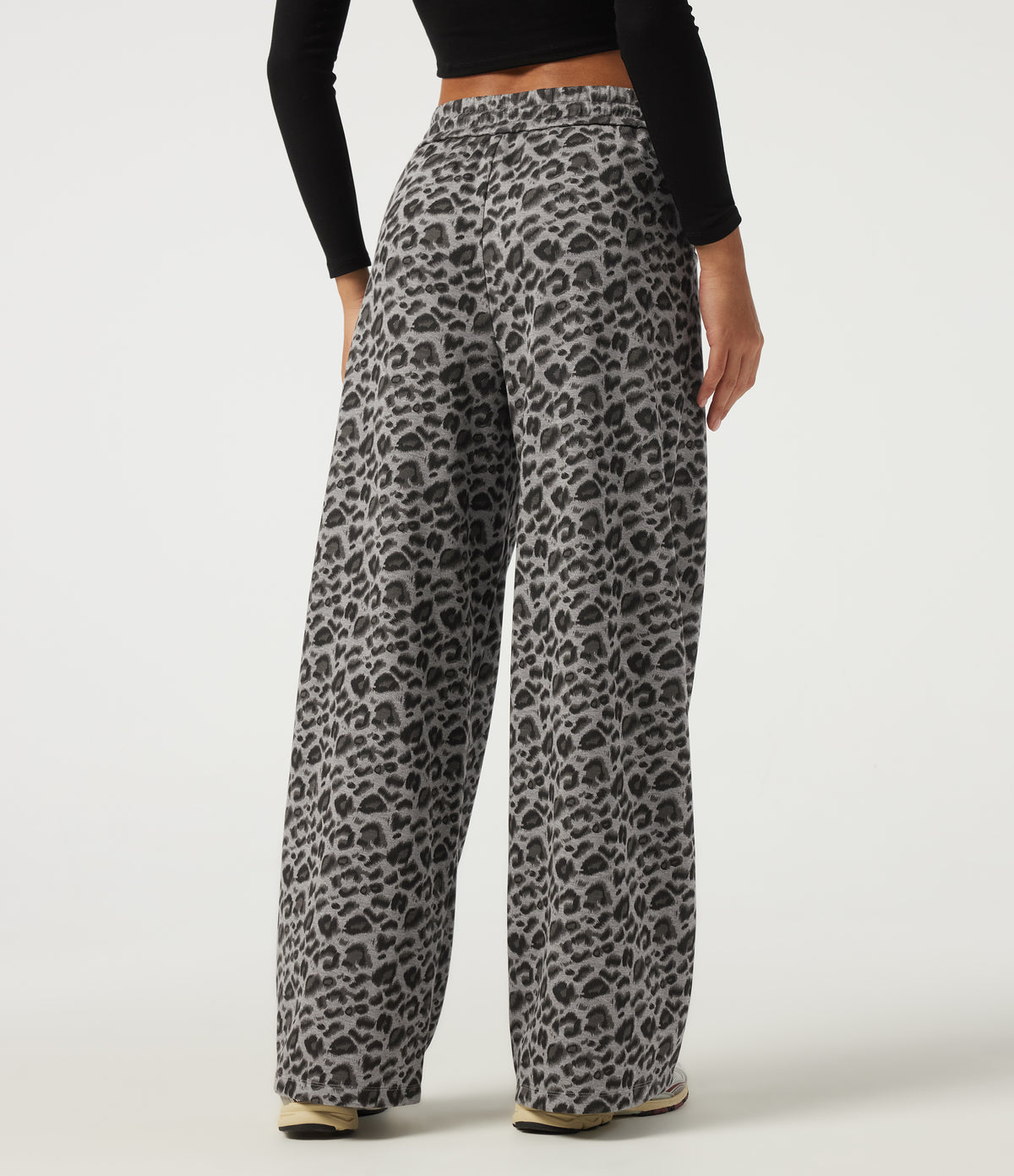 High Waisted Drawstring Wide Leg Leopard Print Casual Trousers with Pockets — Silver Leopard Print — view 2