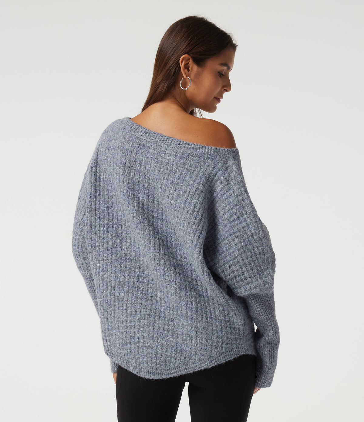 Long Sleeve Curved Hem Casual Jumper with Thumbholes — Tradewinds — view 2
