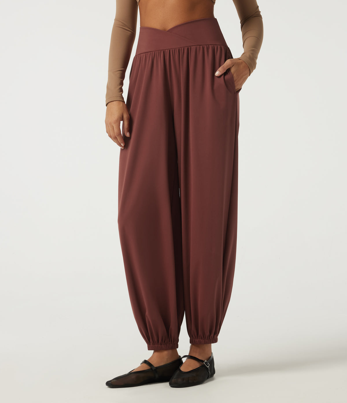 Airy High Waisted Ruched Casual Trousers with Pockets — Madder Brown — view 3