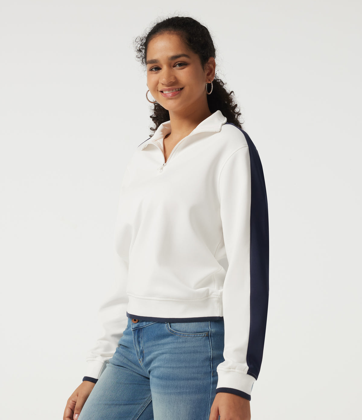 Mock Neck Long Sleeve Half Zip Casual Sports Sweatshirt — White — view 3