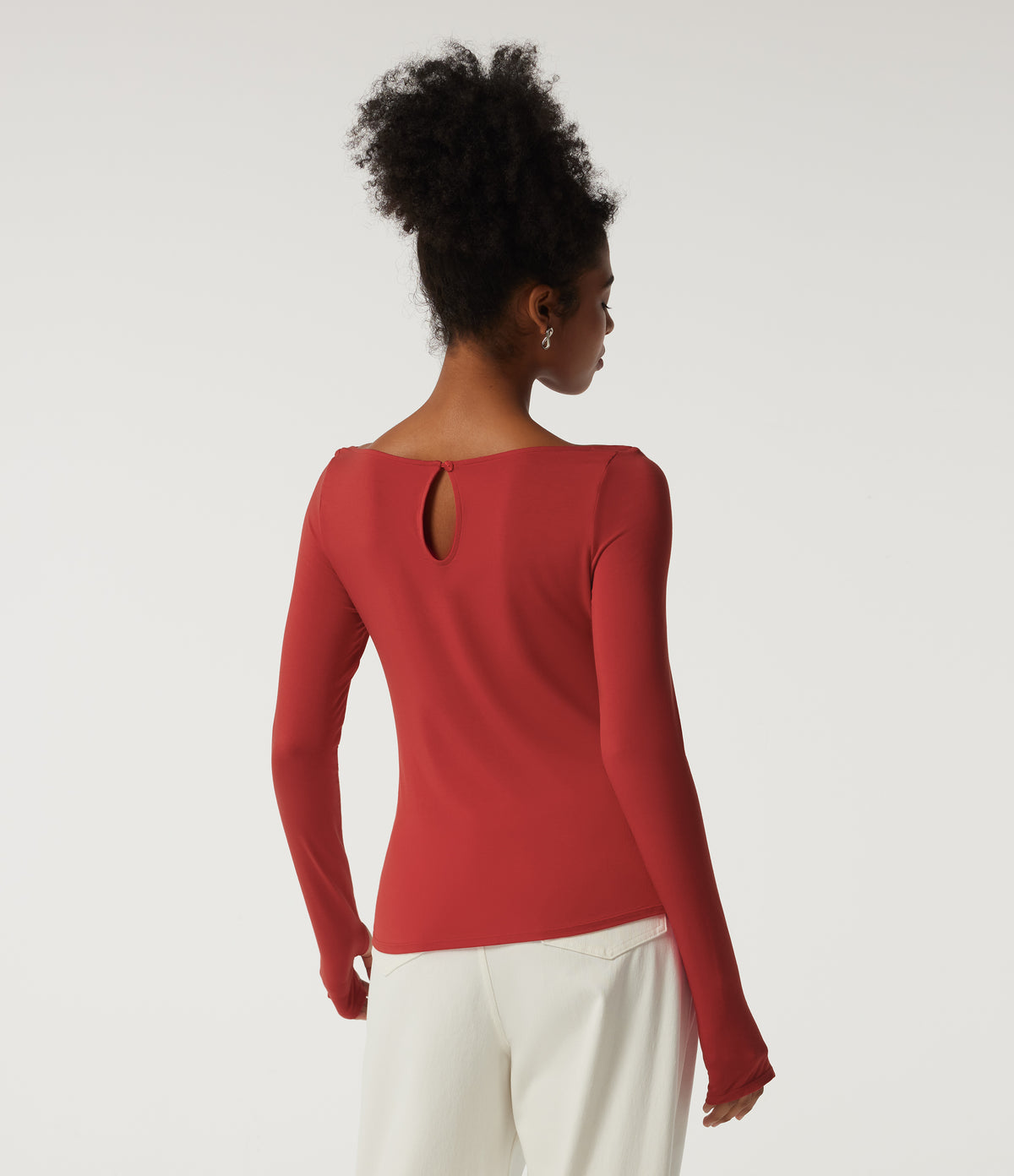 Boat Neck Long Sleeve Keyhole Back Casual Top with Thumbholes — Rubicondo — view 2