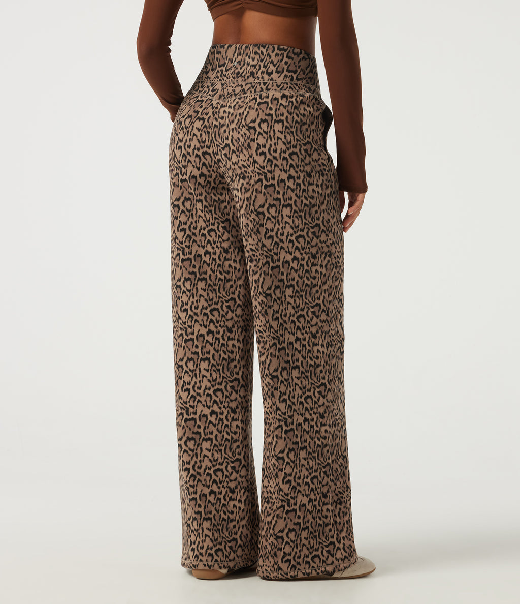 Extra Heat Leopard Print High Waisted Tummy Control Straight Leg Fleece Yoga Trousers with Pockets — Tan Leopard — view 3