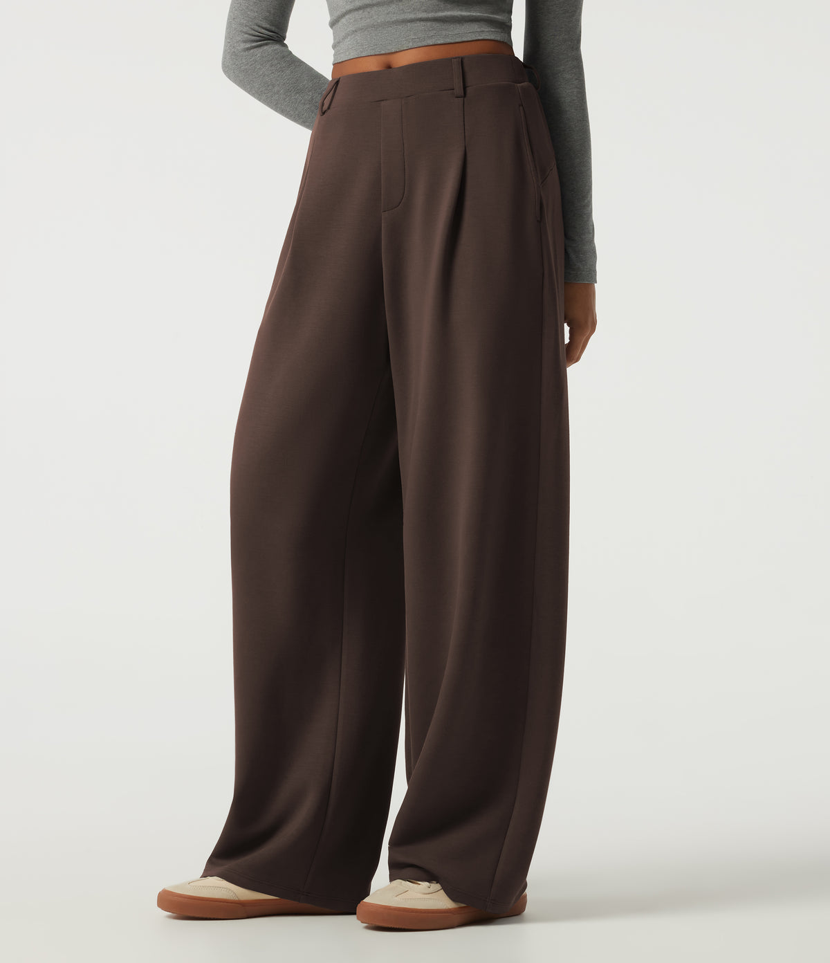 Mid Rise Barrel Leg Casual Sweatpants with Pockets — Fresh Bark — view 3