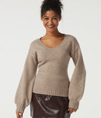 V Neck Long Sleeve Casual Sweater — Daywall Beige — view 4