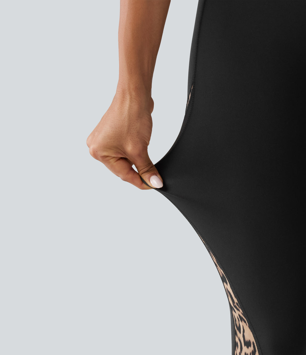 High Waisted Skinny Contrast Mesh Leopard Print Color Block Yoga Leggings with Pockets — Tan Leopard — view 6