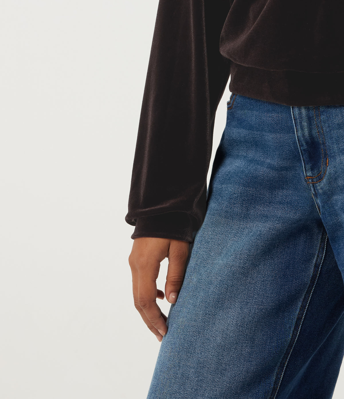 Round Neck Long Sleeve Velvet Casual Sweatshirt — Charcoal Brown — view 6