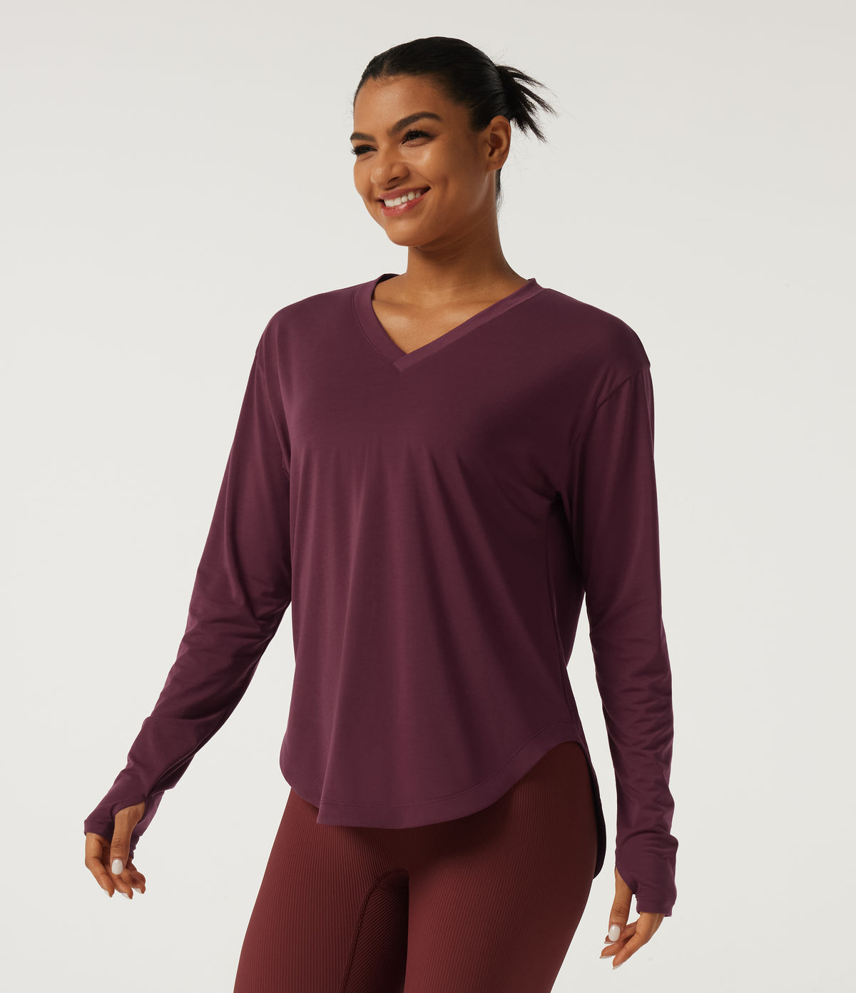 V Neck Long Sleeve Curved Hem Quick Dry Yoga Sports Top with Built-in Bra and Thumb Holes — Tibetan Red — view 4