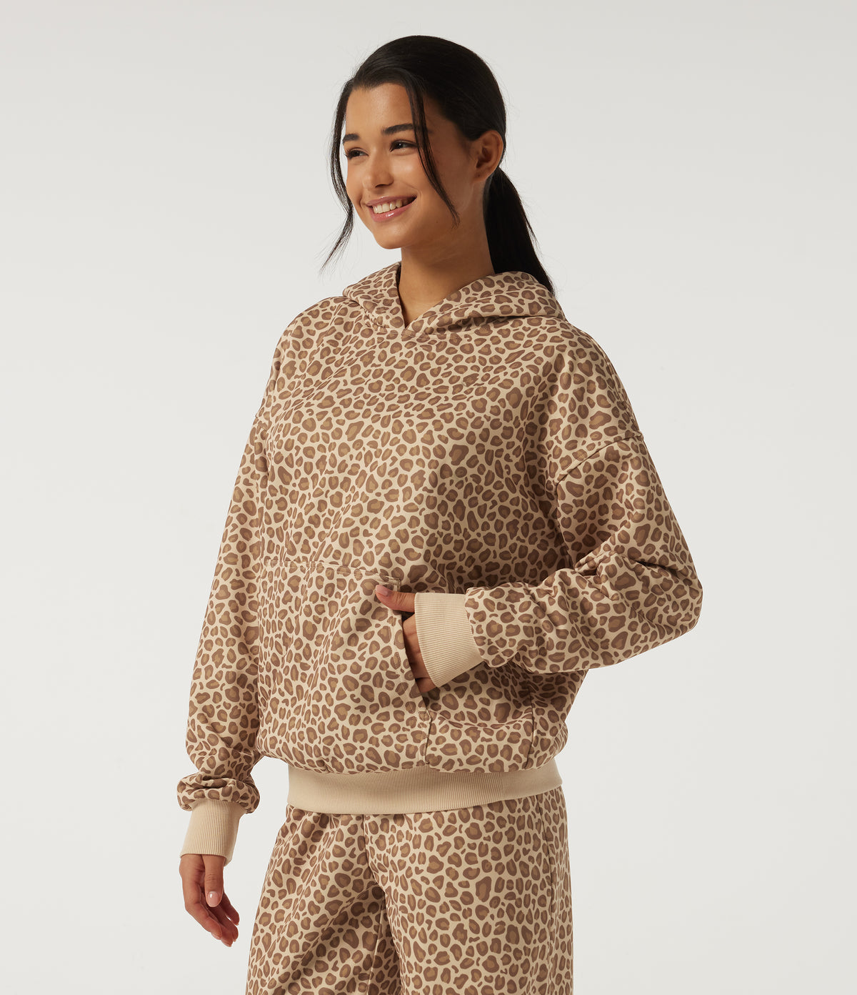 Hooded Long Sleeve Leopard Print Casual Sweatshirt with Pocket — Smoky Mocha Leopard — view 3