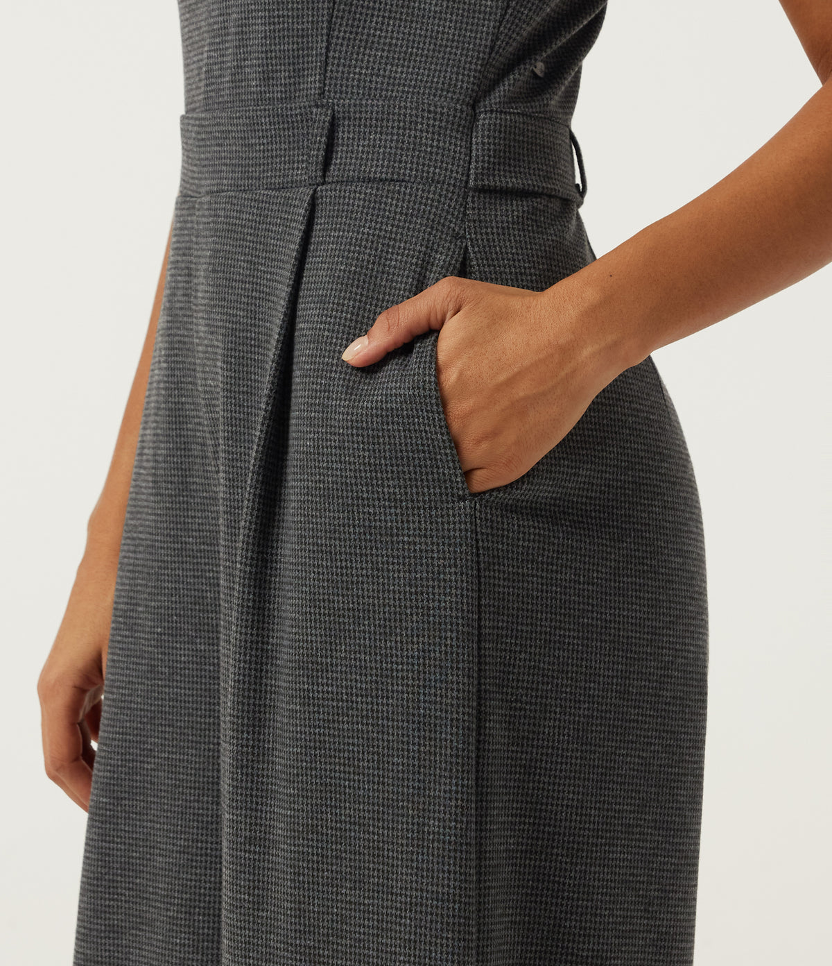 Boat Neck Sleeveless Wide Leg Houndstooth Slim Work Jumpsuits with Pockets -Edition — Shadow Knit — view 6
