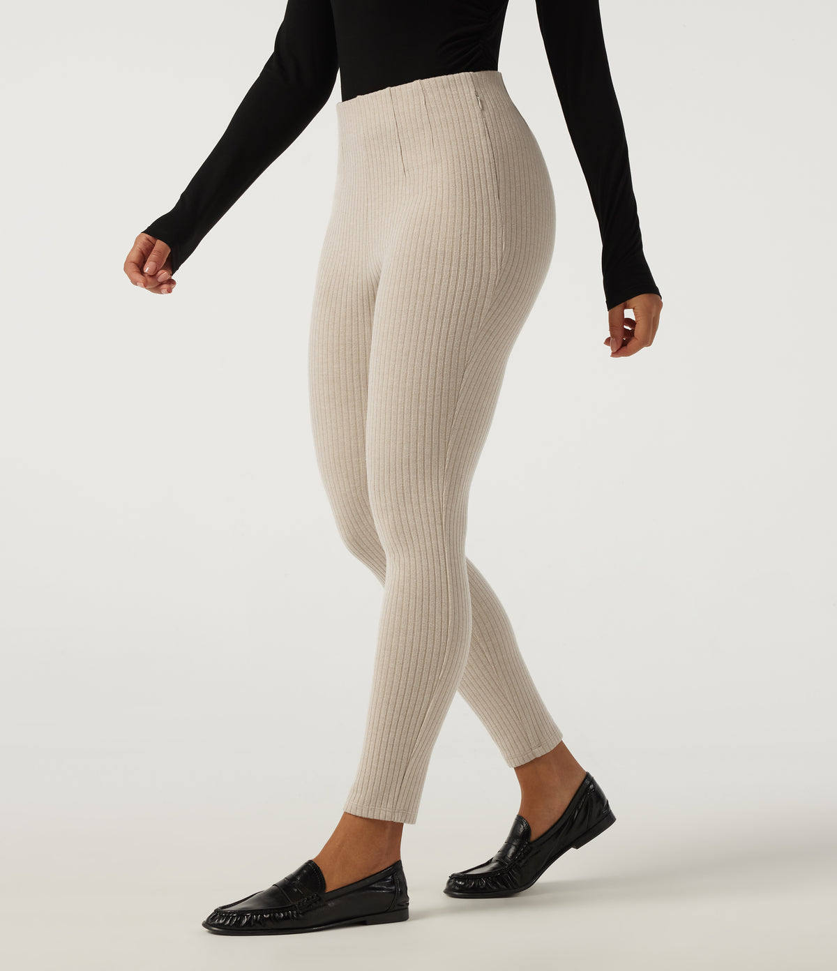 Ribbed Knit High Waisted Skinny Casual Leggings with Pockets — Fog — view 1