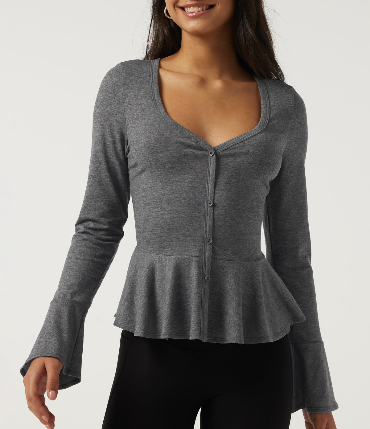 Sweetheart Neck Flounce Long Sleeve Ruffle Hem Casual T-Shirt — Darl Gray Floral Yarn — view 5