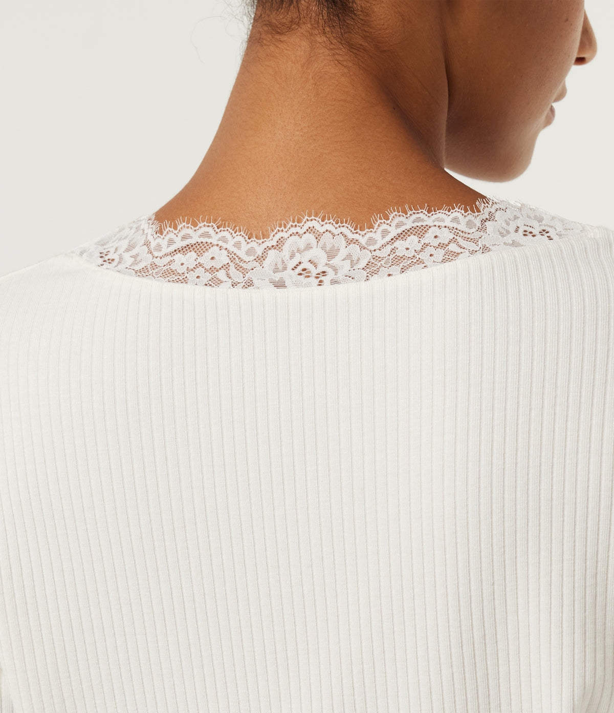 V Neck Long Sleeve Contrast Lace Casual Top — Candied Cloud — view 6