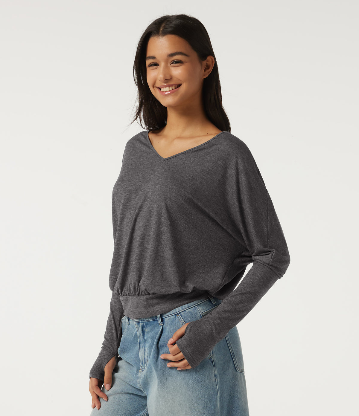 V Neck Batwing Long Sleeve Ruched Heathered Casual T-Shirt with Thumbholes — Darl Gray Floral Yarn — view 3