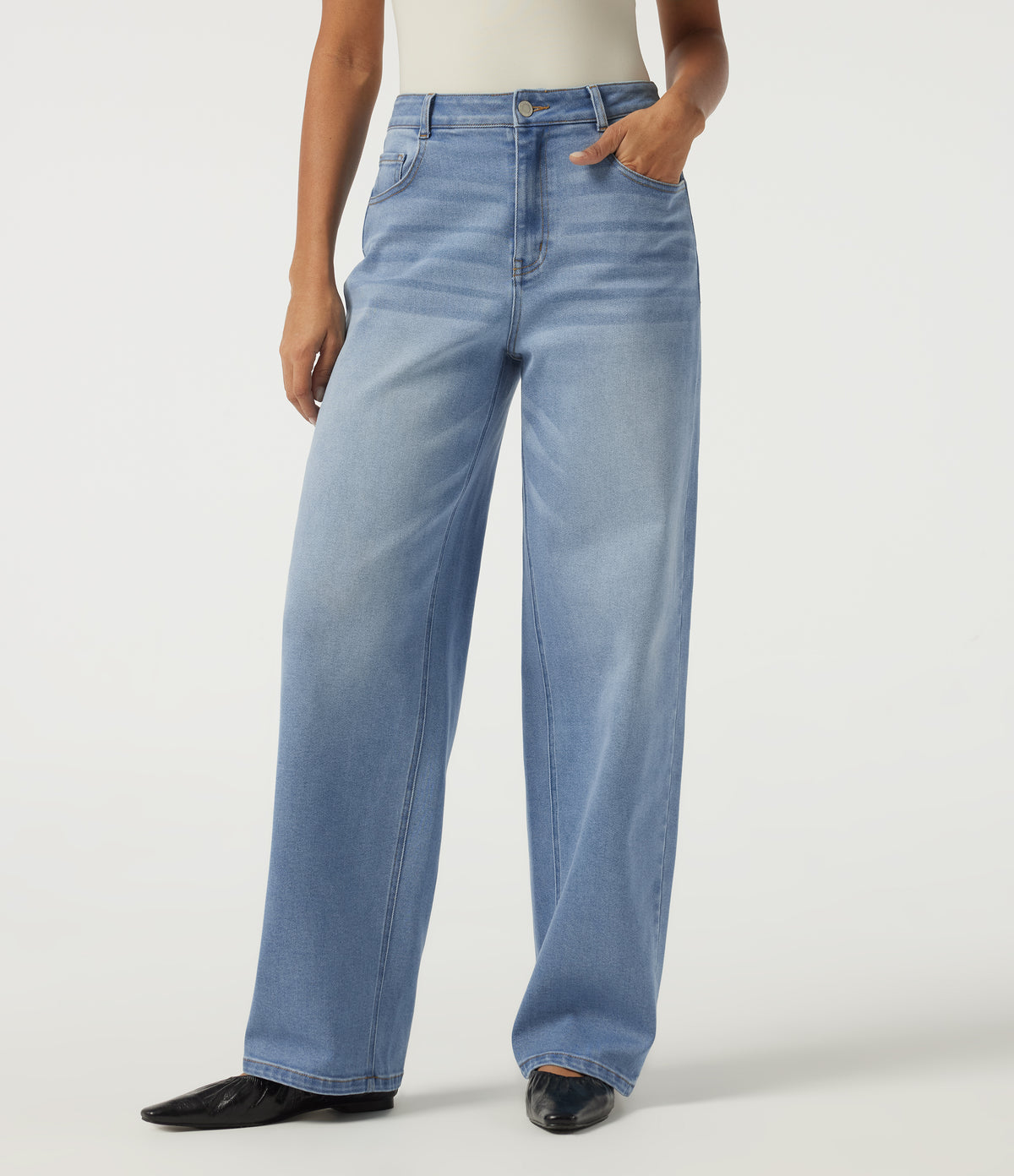 Mid Rise Patterned Denim Baggy Casual Jeans with Pockets — Malibu Blue Denim — view 3