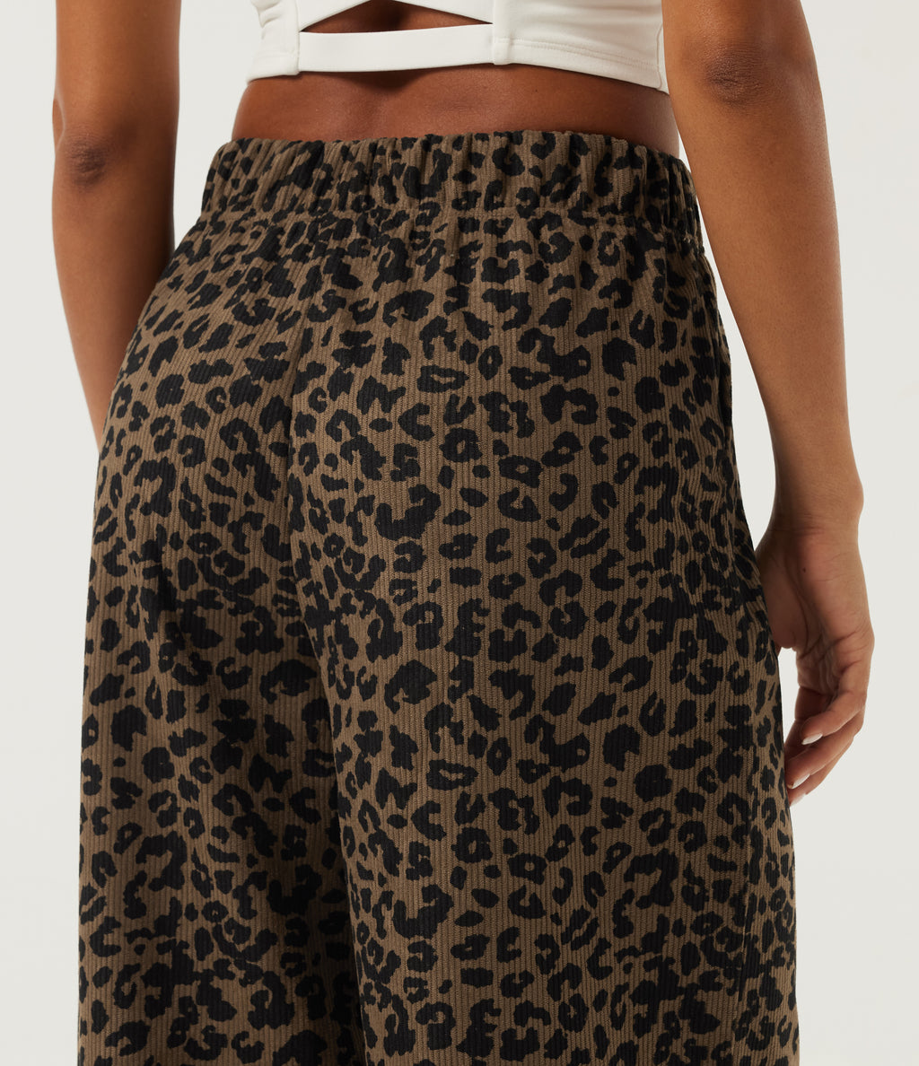High Waisted Leopard Print Corduroy Casual Baggy Trousers with Pockets — Wildmark — view 5