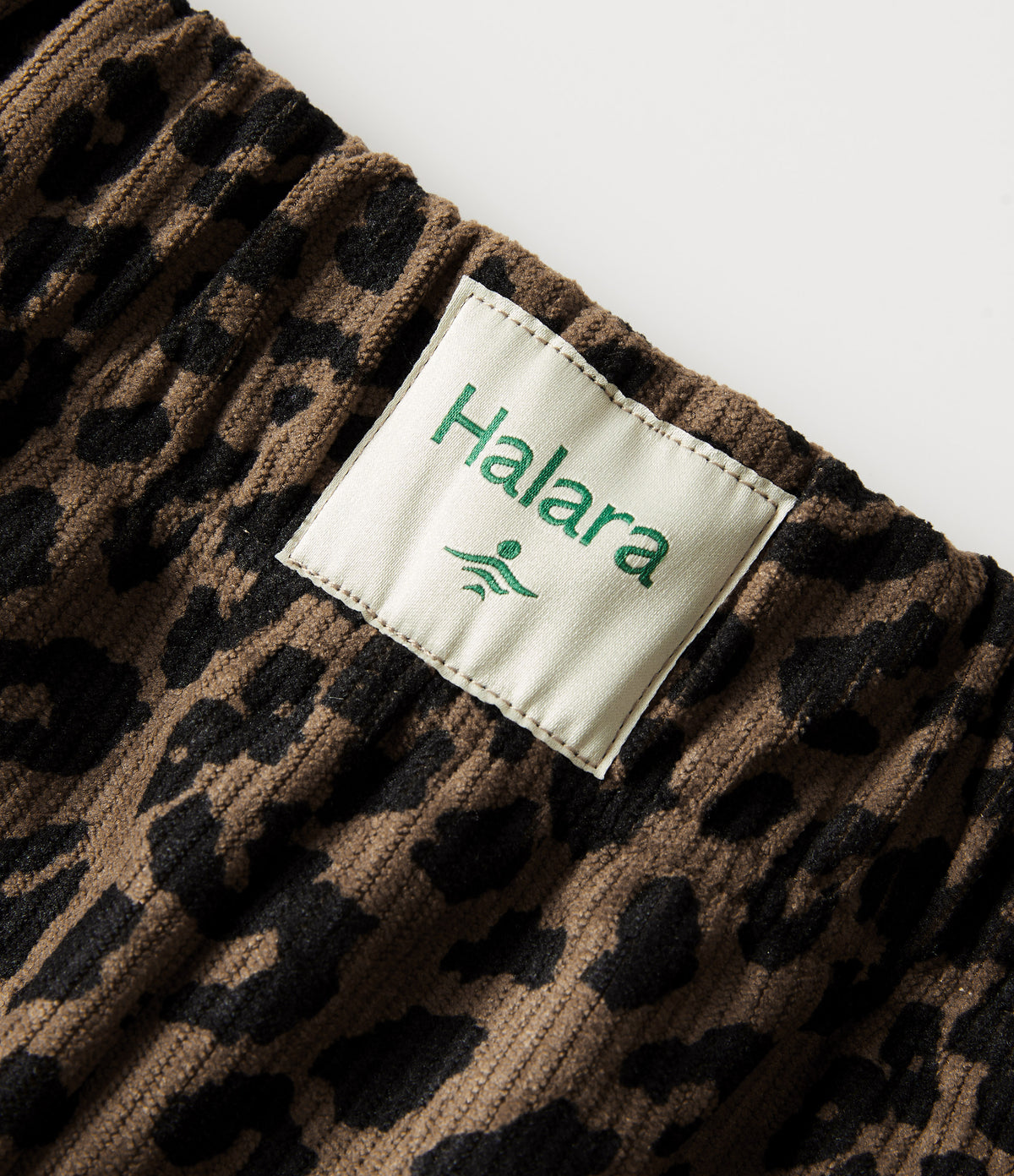 High Waisted Leopard Print Corduroy Casual Baggy Trousers with Pockets — Wildmark — view 7