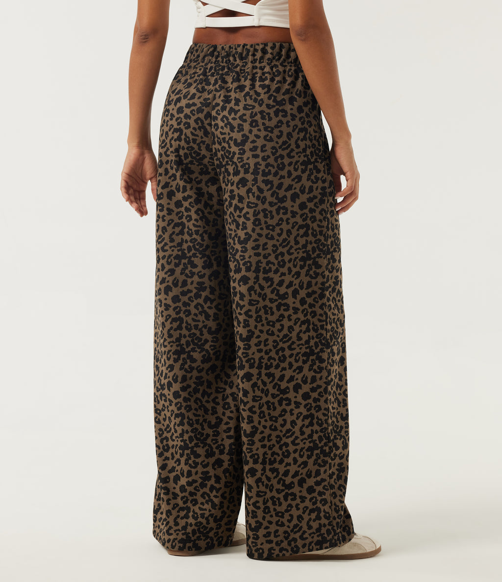 High Waisted Leopard Print Corduroy Casual Baggy Trousers with Pockets — Wildmark — view 2