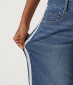 Low Rise Baggy Contrast Lace Casual Jeans with Pockets — Tide Blue Denim — view 6