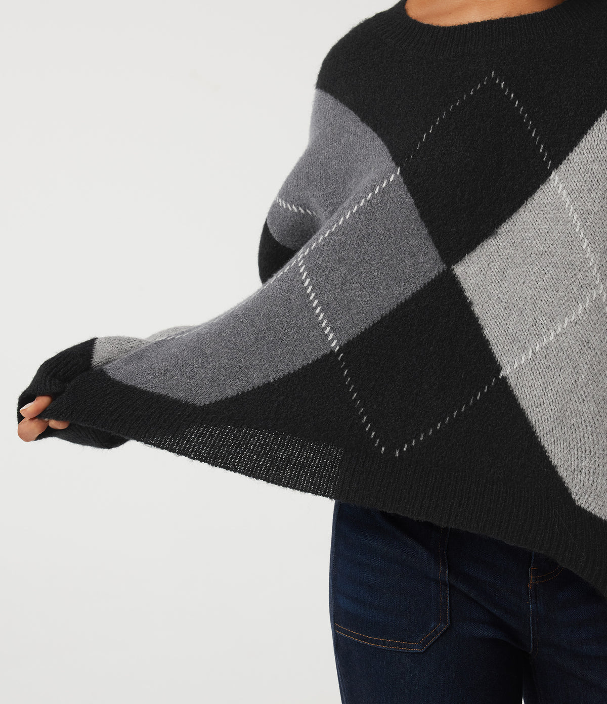 Round Neck Long Sleeve Plaid Casual Jumper — Winter Argyle — view 7