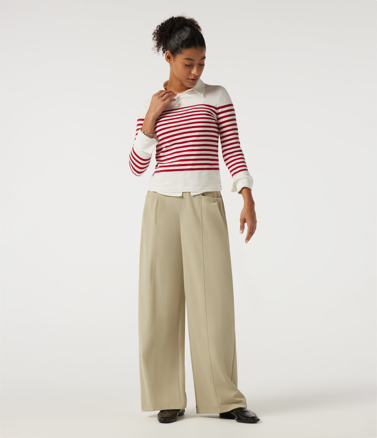 Mid Rise Wide Leg Work Trousers with Pockets — Fields of Rye — view 8
