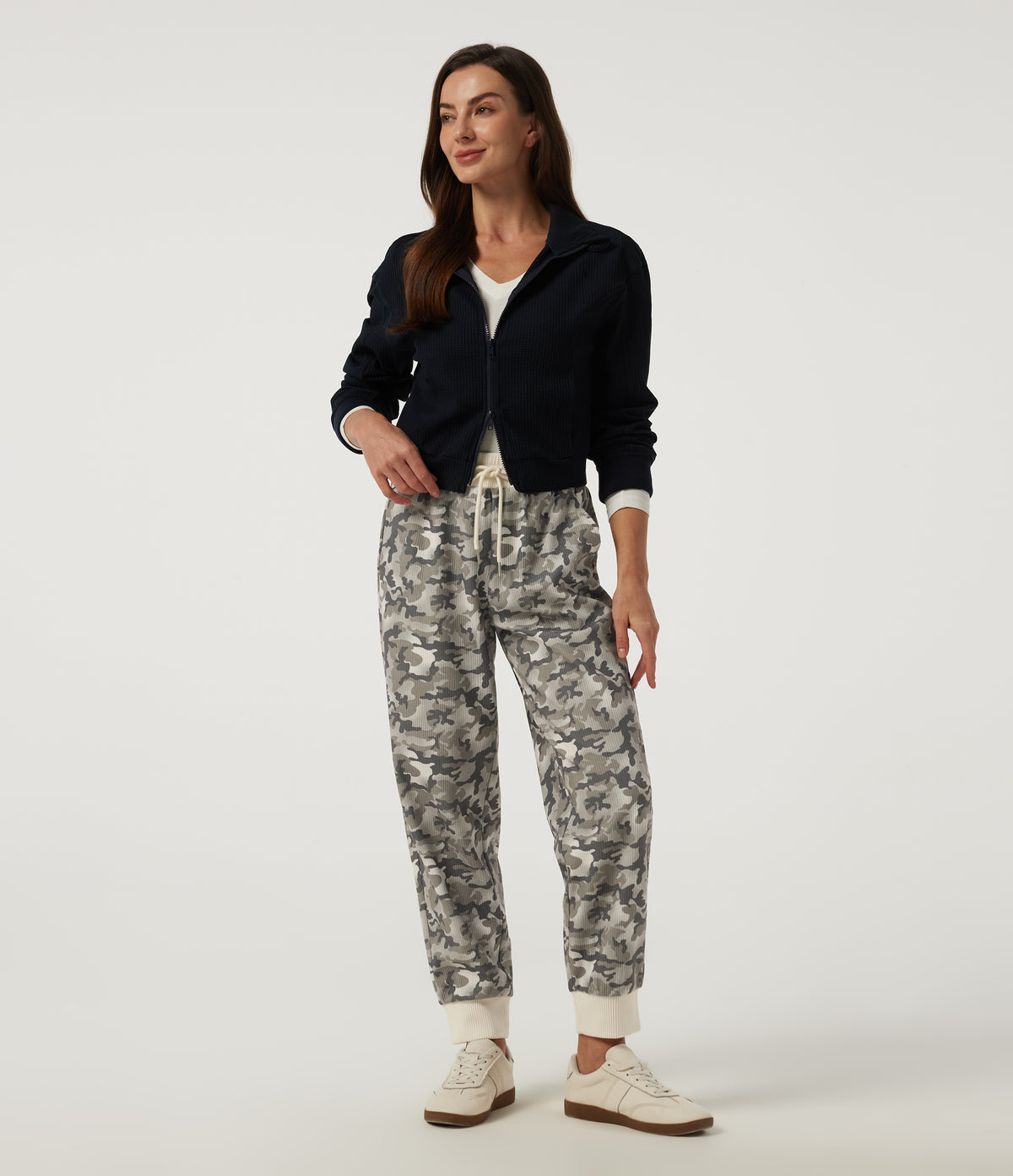 Mid Rise Camo Drawstring Corduroy Casual Joggers with Pockets — Foggy Night Camo — view 7