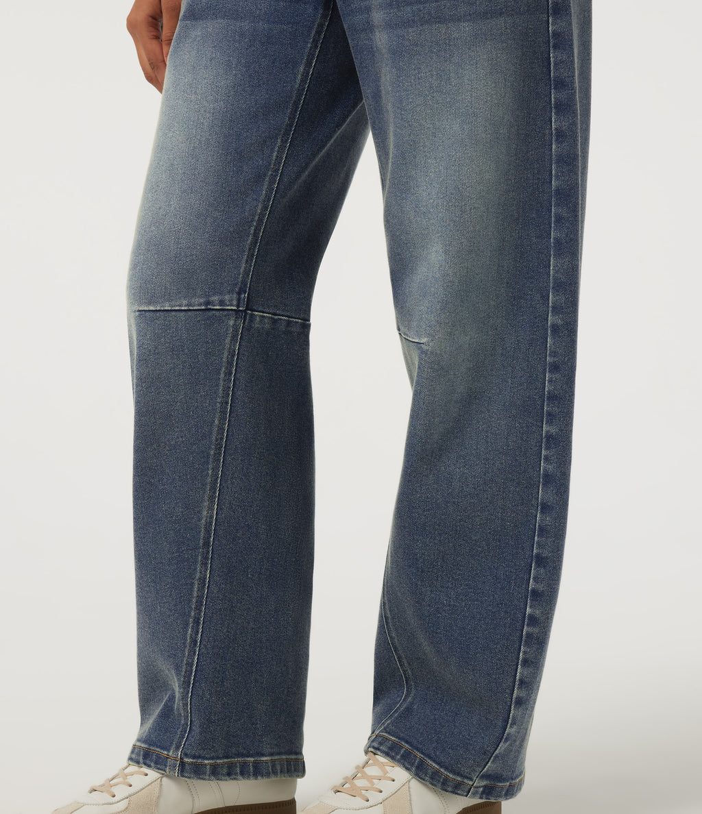 Low Rise Asymmetric Barrel Leg Casual Jeans with Pockets — Zenith Blue — view 6