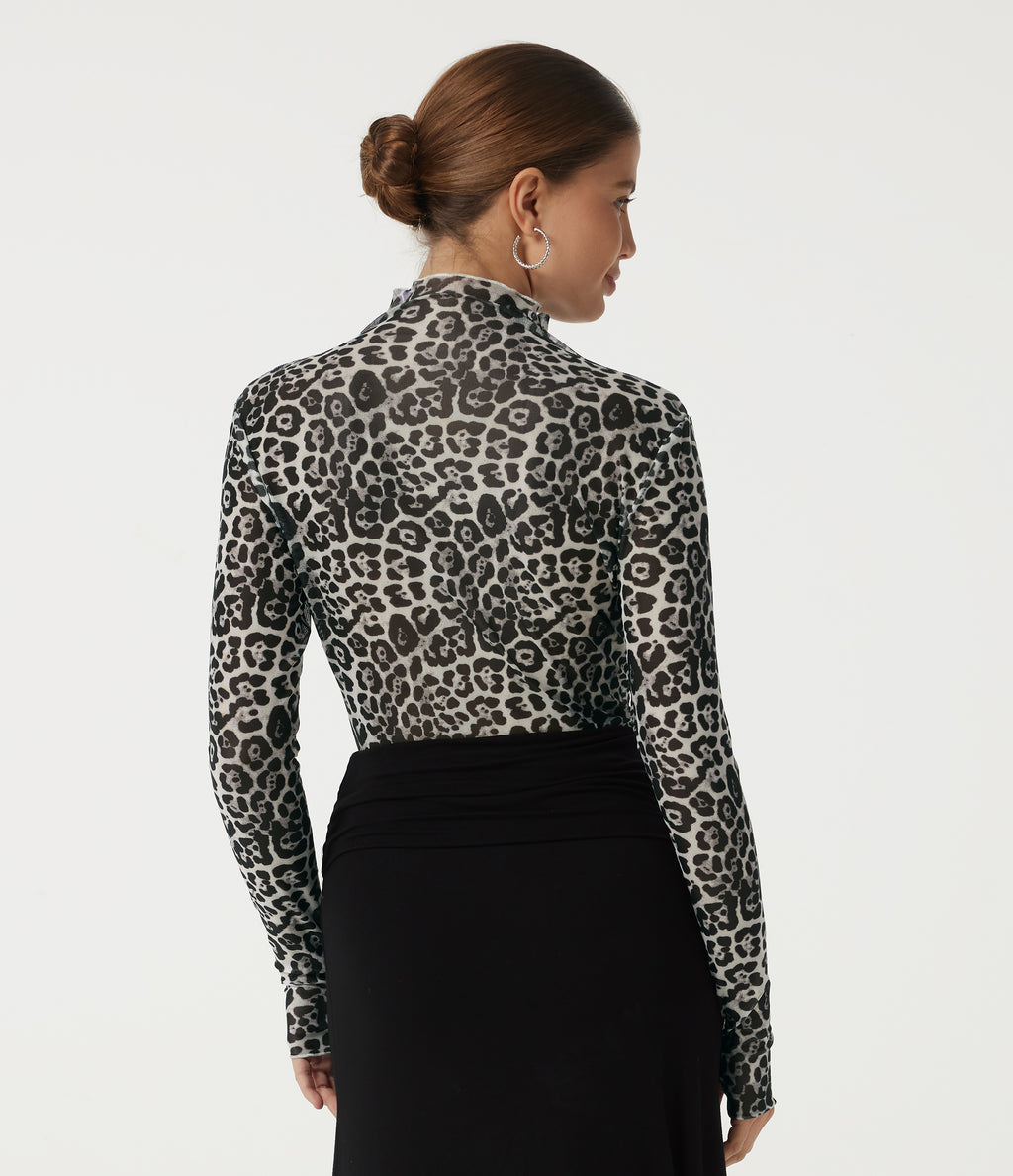 Mock Neck Long Sleeve Leopard Print Casual T-Shirt with Thumbholes — Charcoal Camo — view 2