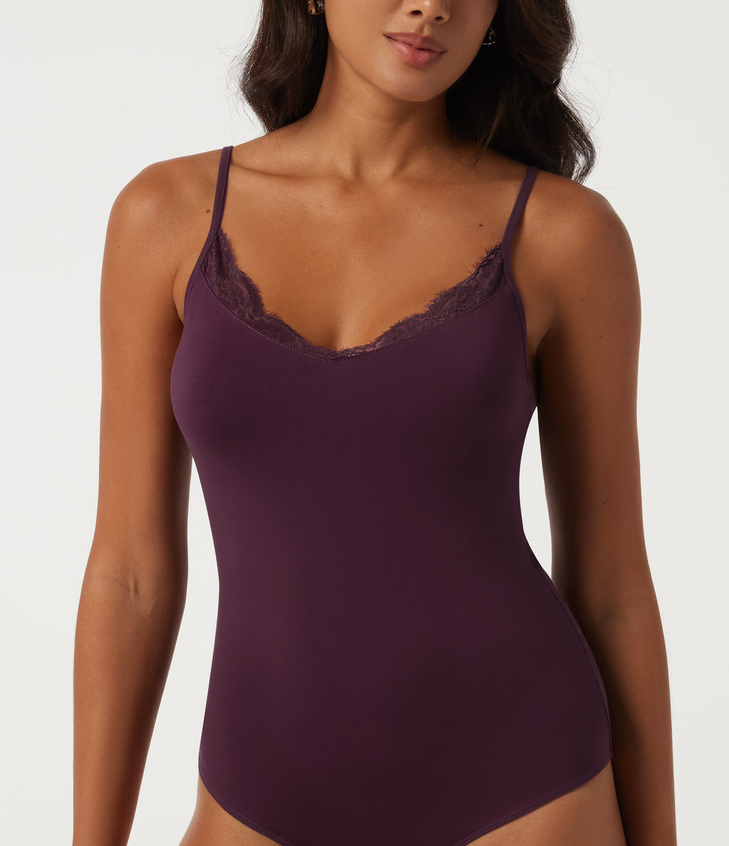 V Neck Sleeveless Skinny Contrast Lace Casual Bodysuit — Pickled Beet — view 6