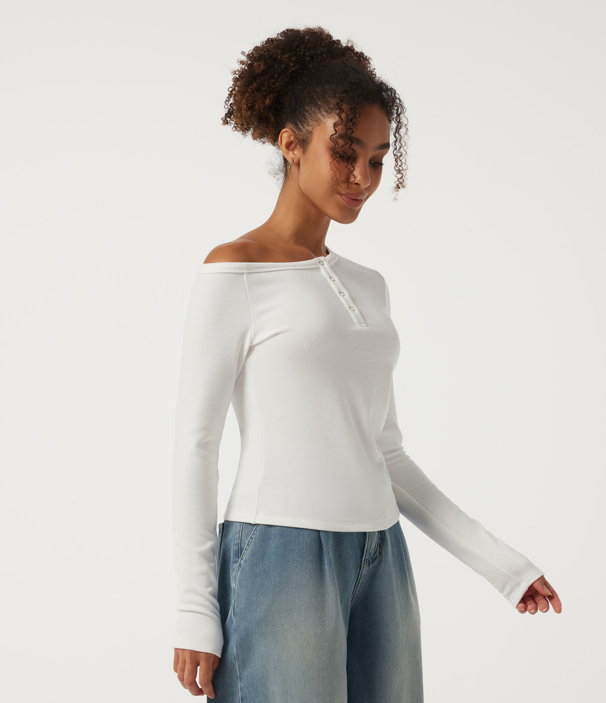 One Shoulder Long Sleeve Asymmetric Ruched Thermal Casual Top — White — view 3