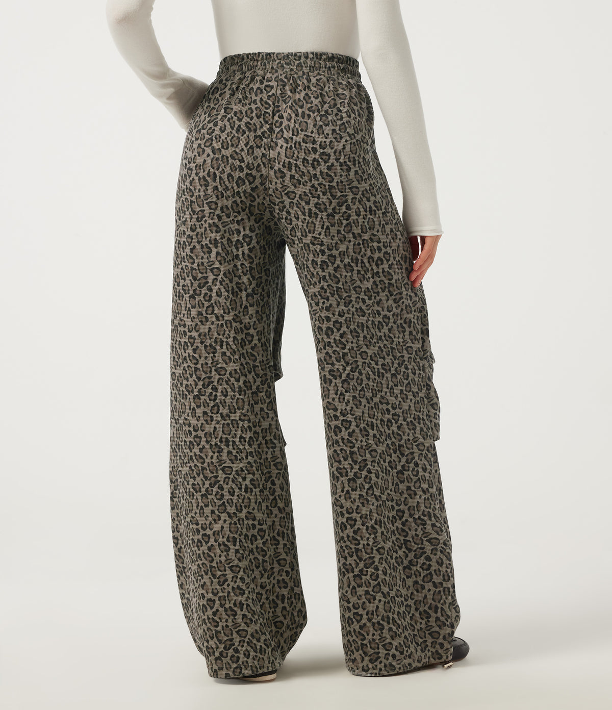 High Waisted Drawstring Wide Leg Leopard Print Waffle Casual Trousers with Pockets — Sable Mist Leopard — view 2
