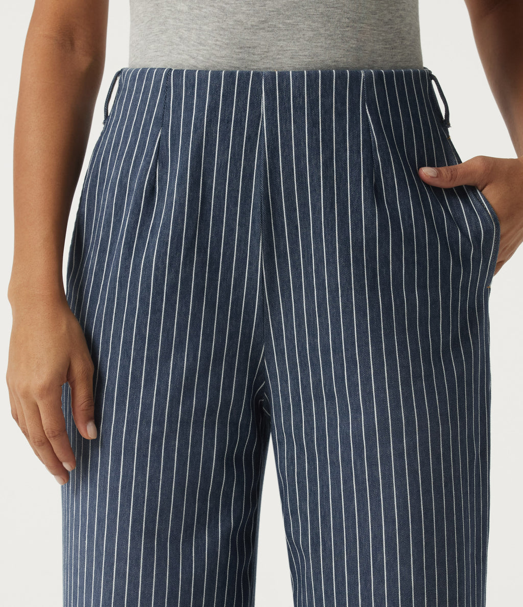 High Waisted Wide Leg Work Cotton Jeans with Pockets — Navy Peony — view 4