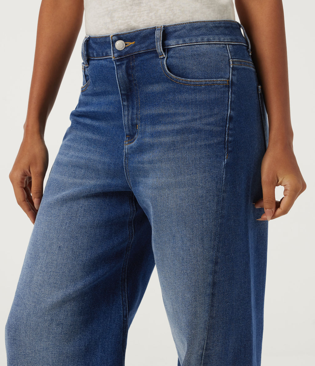 Mid Rise Barrel Leg Casual Jeans with Pockets — Estate Blue Denim — view 6